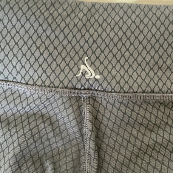 NANCY ROSE CROP PANTS - Picture 4 of 4